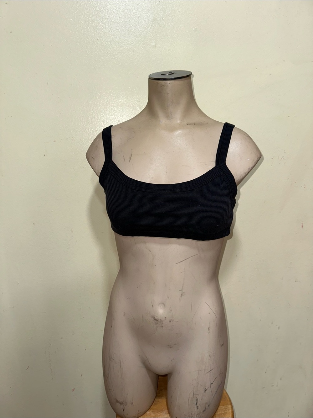Woman’s TNA bra waffle